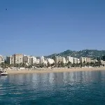 ゲストハウス Del Mar リョレート・デ・マル